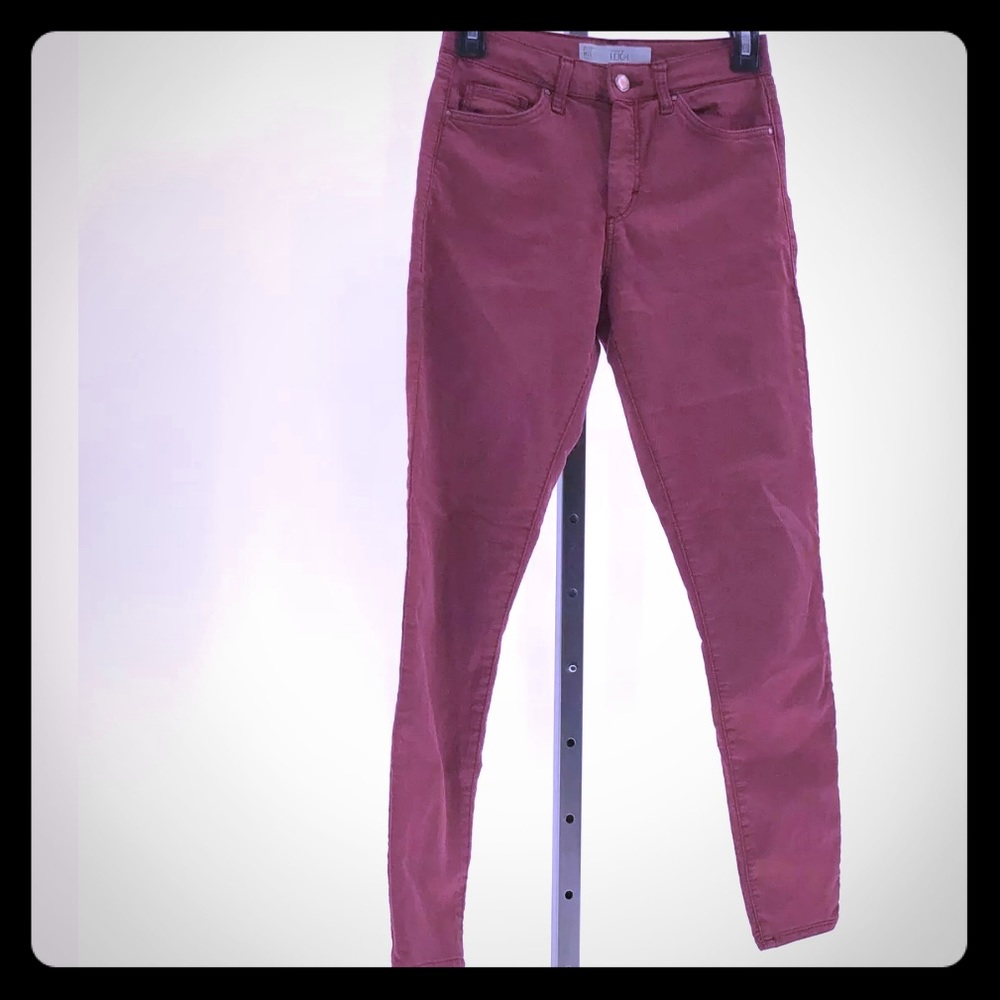 2/$29 Topshop Moto Leigh soft burgundy jeans 26x30
